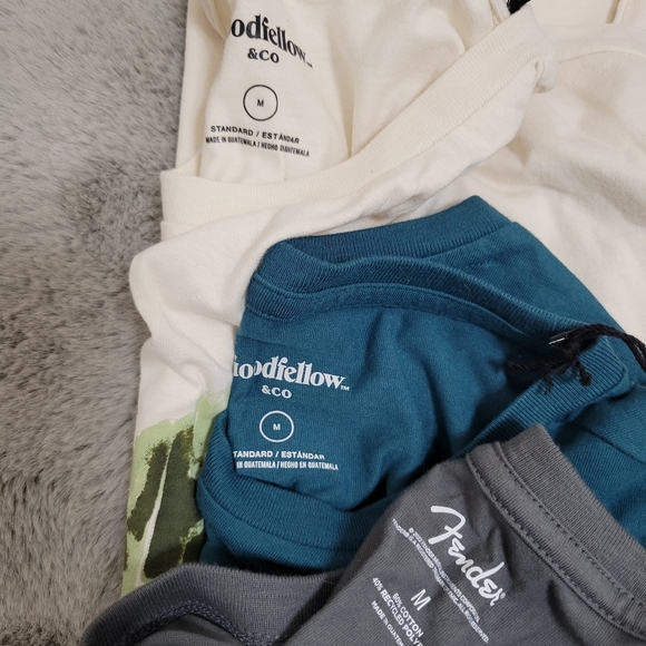 Nwt Mens Graphic Tshirt Bundle - Picture 3 of 3